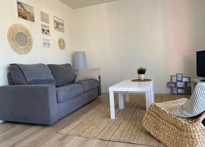 Hyper Centre - 2 Pieces Confort - Terrasse - Ascenseur - * Cabourg