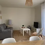 Hyper Centre - 2 Pieces Confort - Terrasse - Ascenseur - Διαμέρισμα *