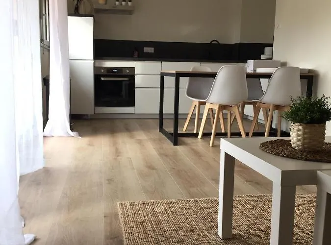 Daire Hyper Centre - 2 Pieces Confort - Terrasse - Ascenseur - Cabourg