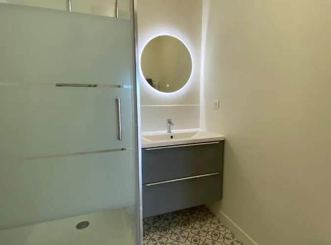 Apartment Hyper Centre - 2 Pieces Confort - Terrasse - Ascenseur -