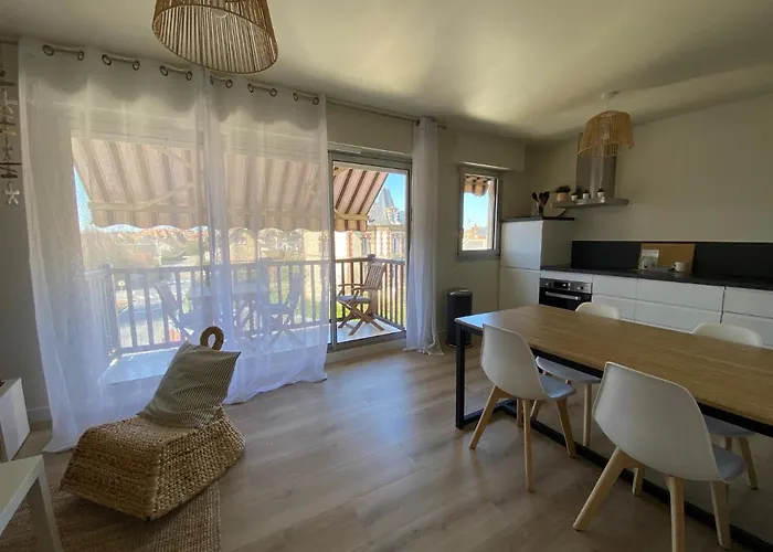 Hyper Centre - 2 Pieces Confort - Terrasse - Ascenseur - Daire *